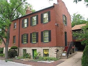 圣路易斯 Brewers House酒店 外观 照片